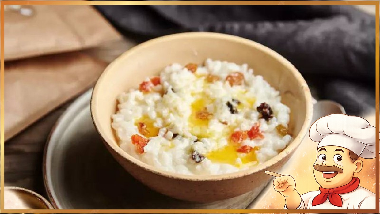 Рисовая каша с сухофруктами и яблоком