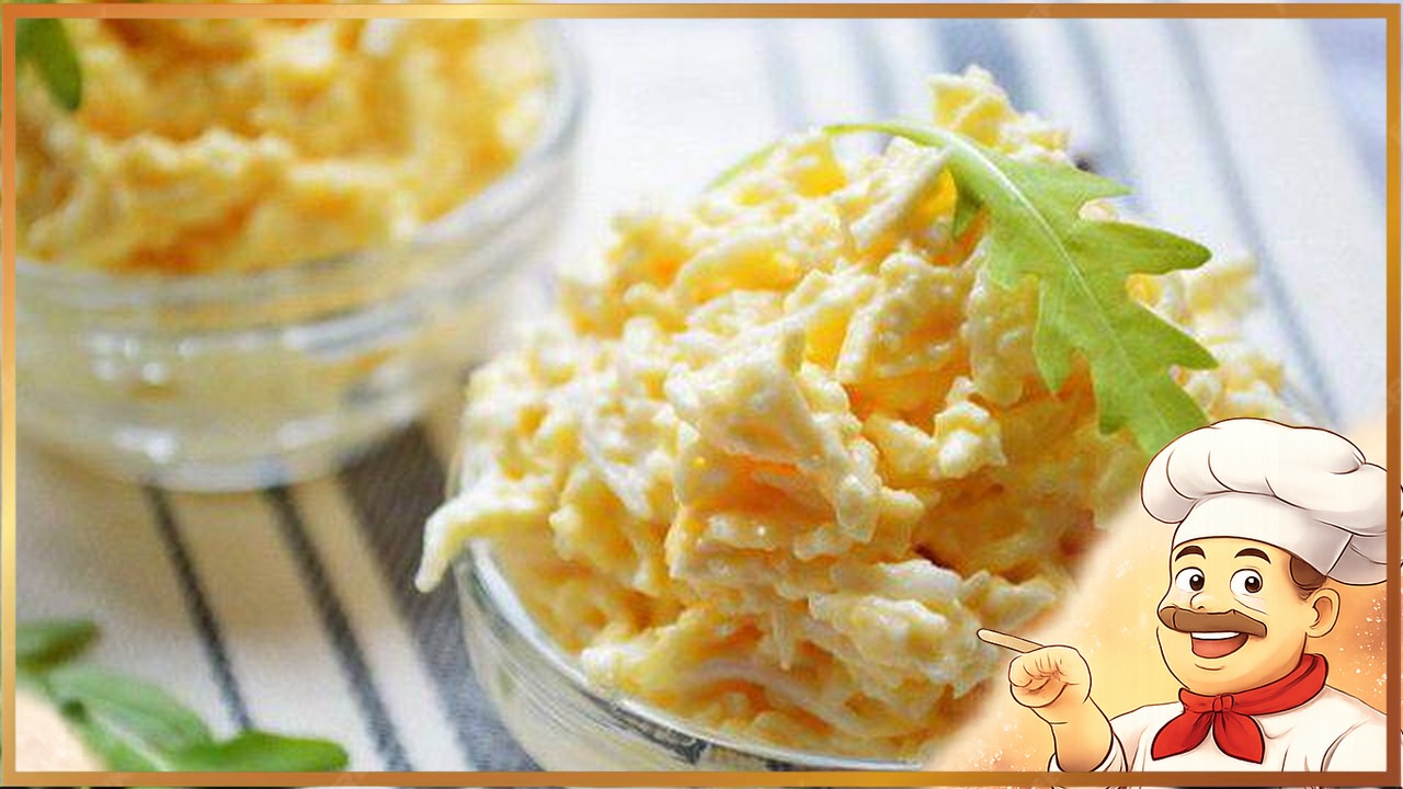 Салат с колбасным сыром и морковью