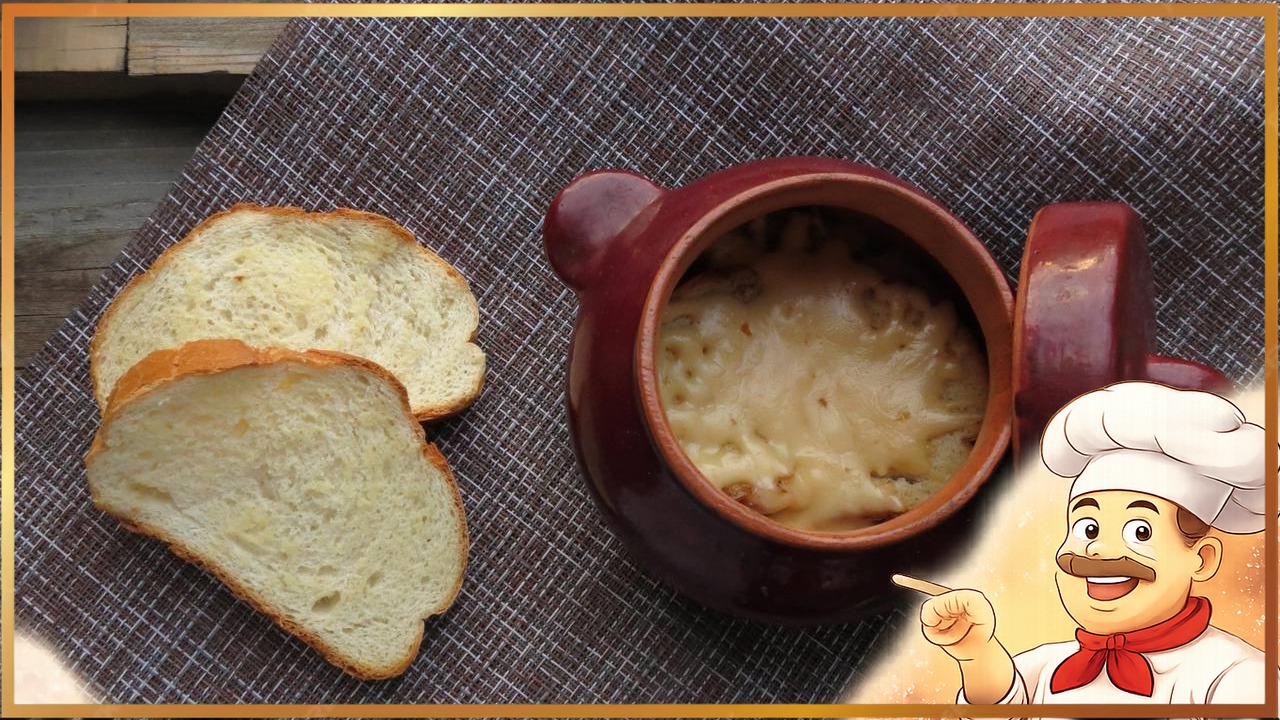 Треска со сметаной и сыром в горшочках